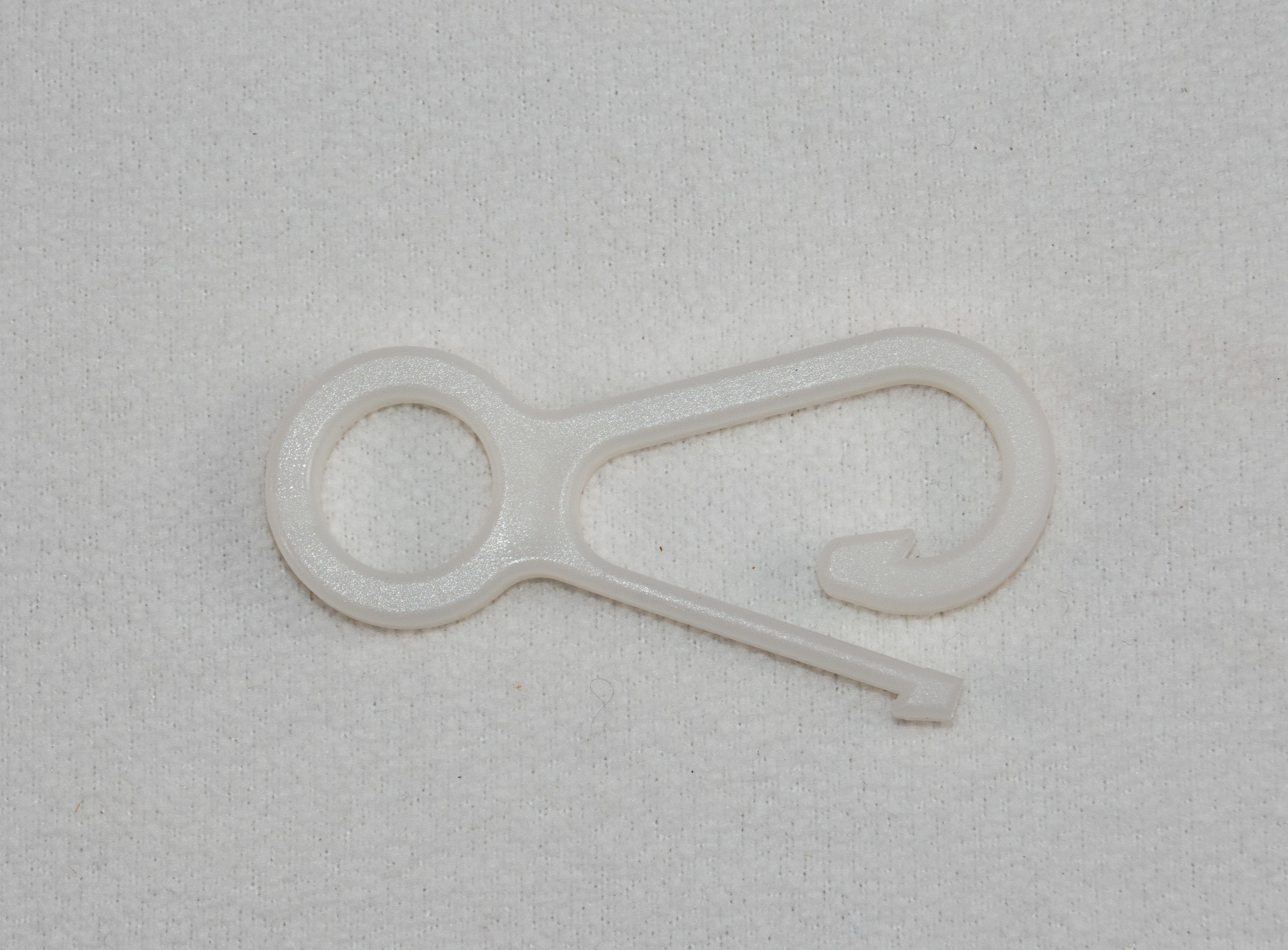 plastic white clip